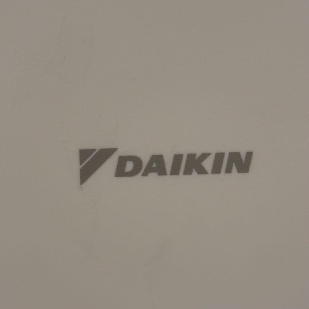 【極美品】DAIKIN ダイキンUV加湿ストリーマ空気清浄機 ACKB70Z-S