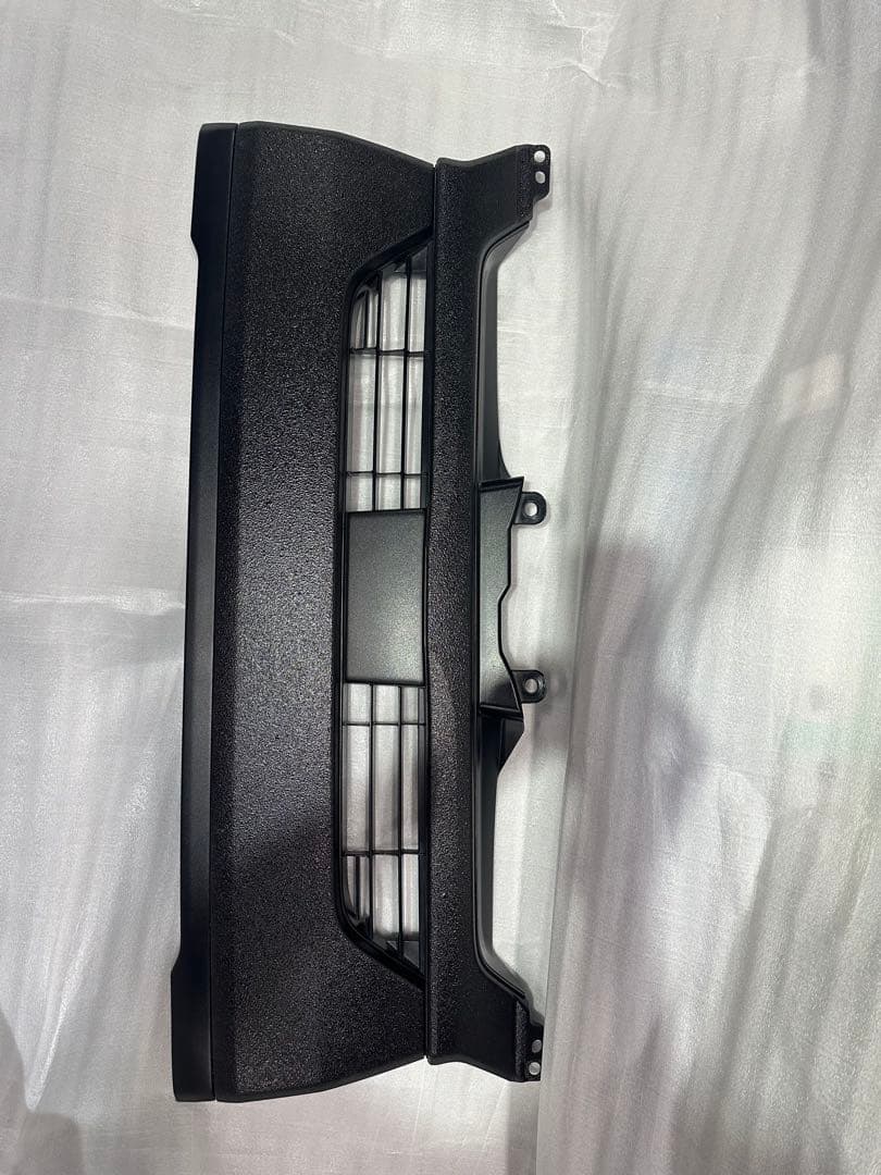 トヨタ純正　ハイエース　フロントグリル 200系　後期