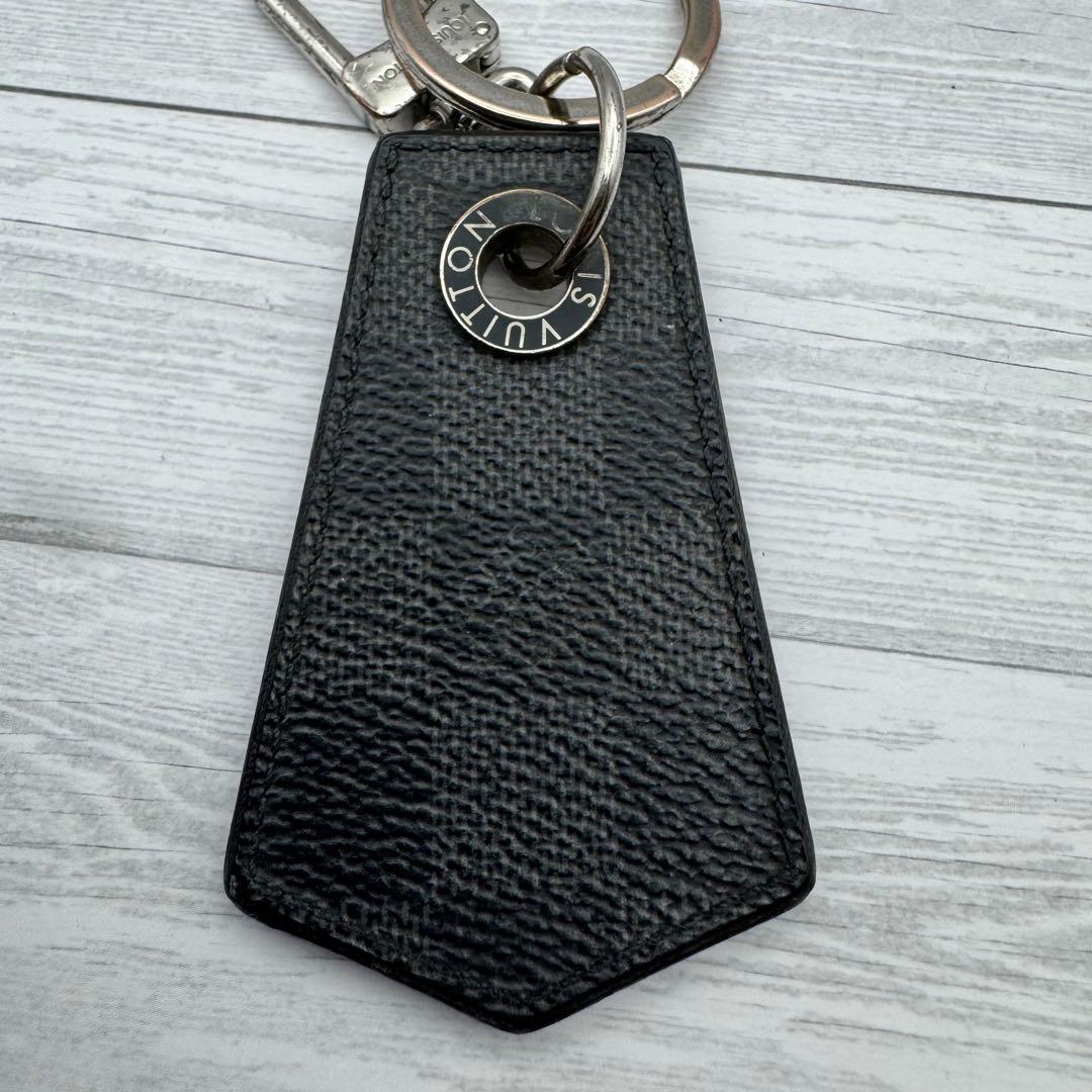 ルイヴィトン キーホルダー モノグラム エクリプス アンシャッペ　ブラック