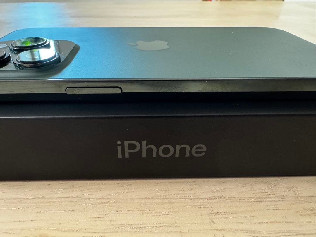 【極美品】Apple iPhone 13 Pro アルパイングリーン128GB