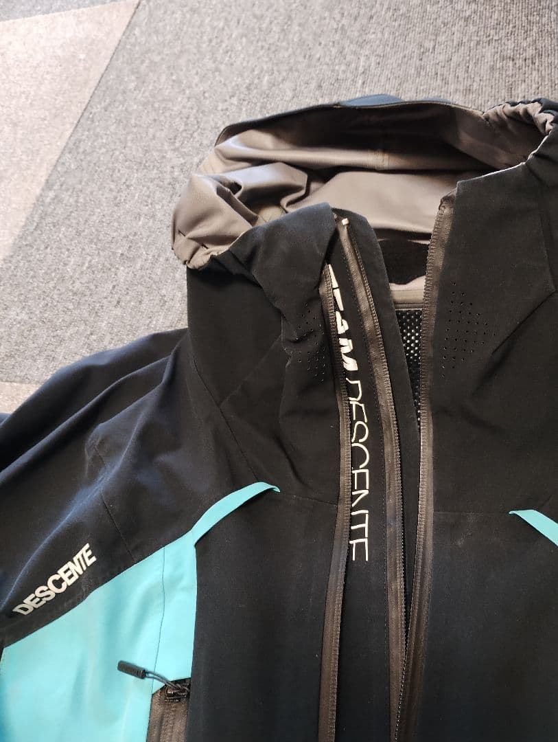 DESCENTE スキーウェア 上下セット