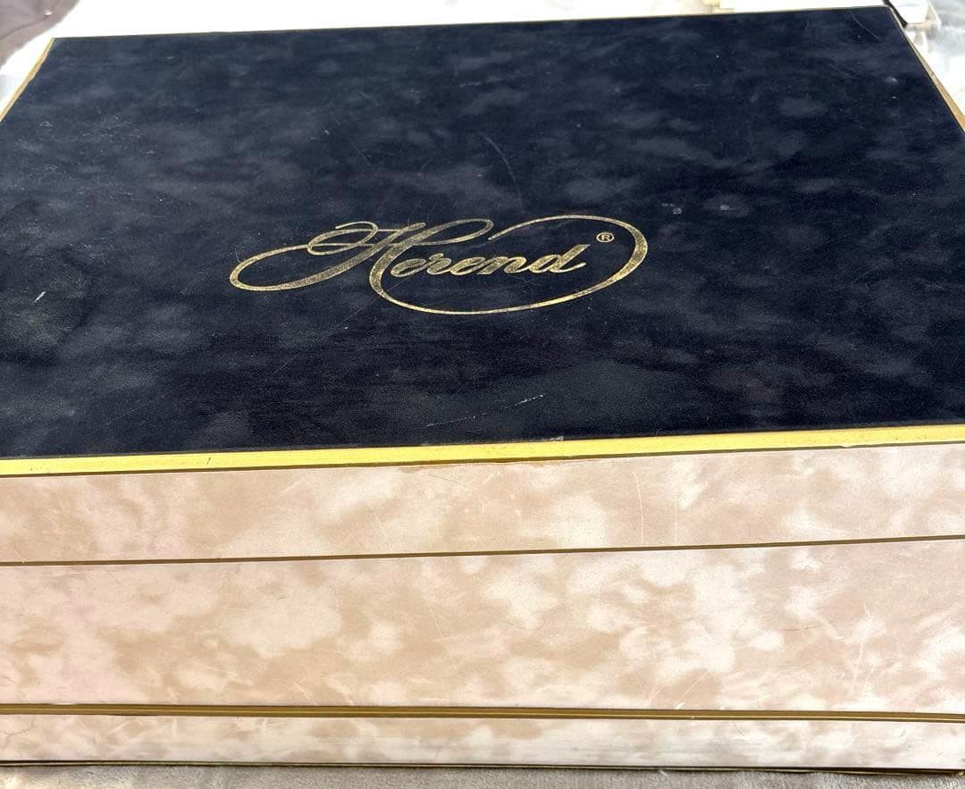 【美品】ハンガリーの名窯ヘレンドの「チューリップブーケ」シリーズのティーセット