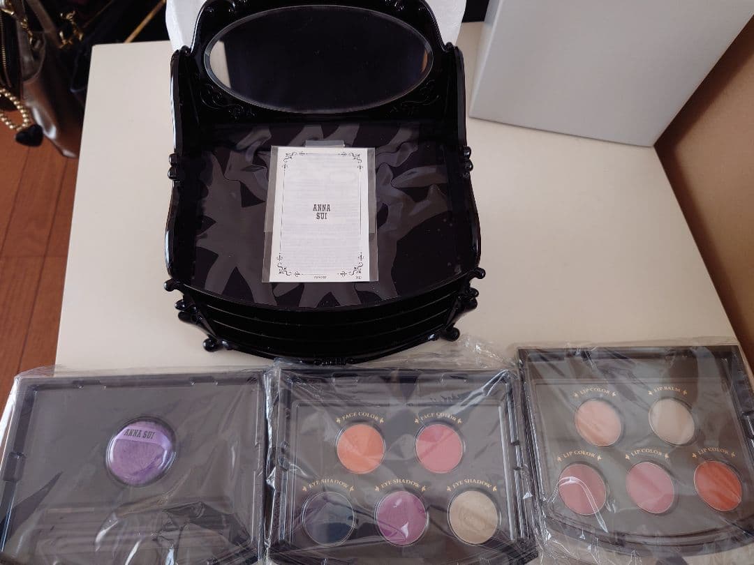 まなみん　アナ・スイ　ドレッサー