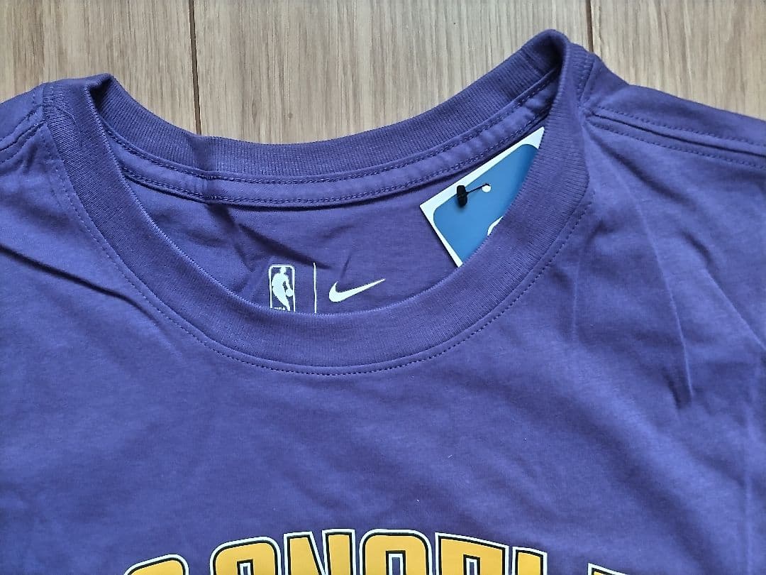 ロサンゼルスレイカ一ズ エッセンシャル ジョーダン NBA Tシャツ