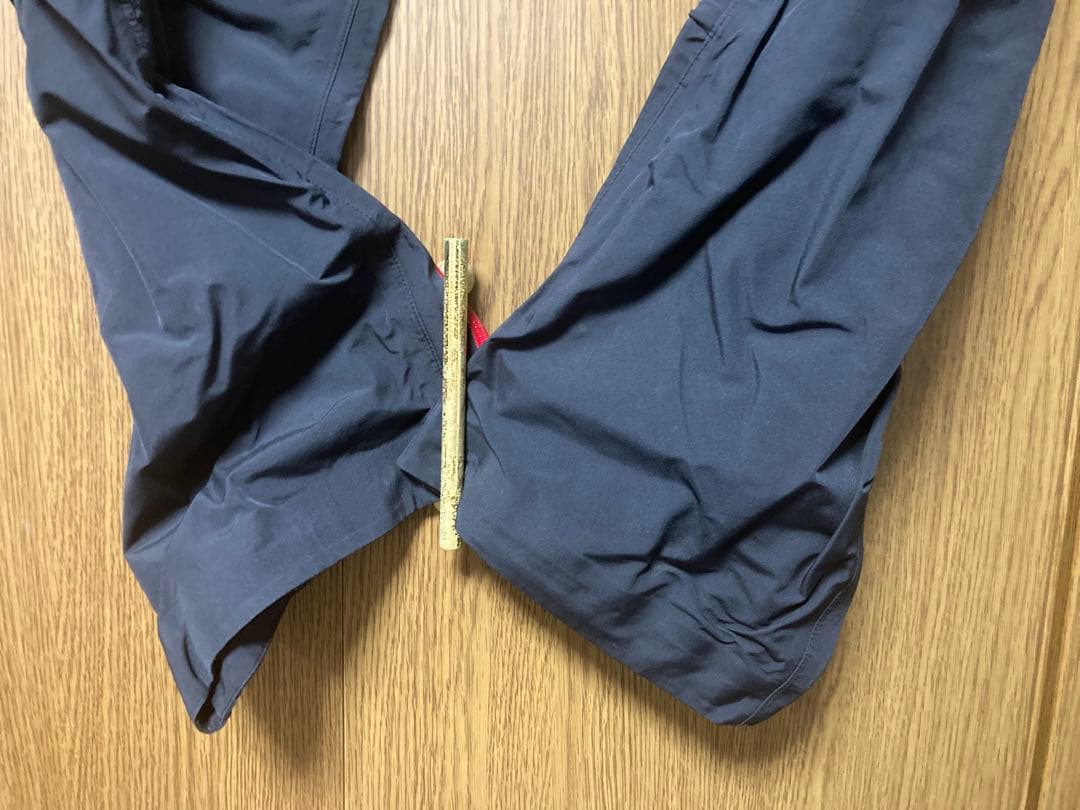 サンライン　フィッシングスーツ　上下Lサイズ　がまかつ　ロッドケース