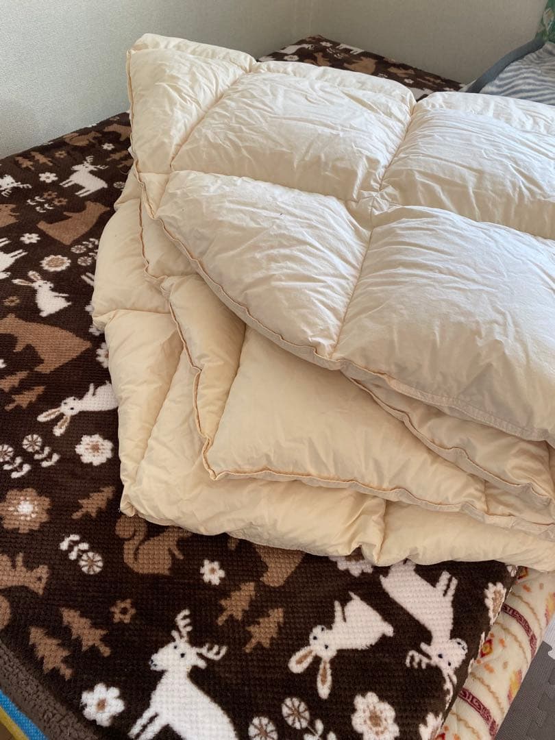 羽毛掛け布団 100%羽毛 キルティングデザイン