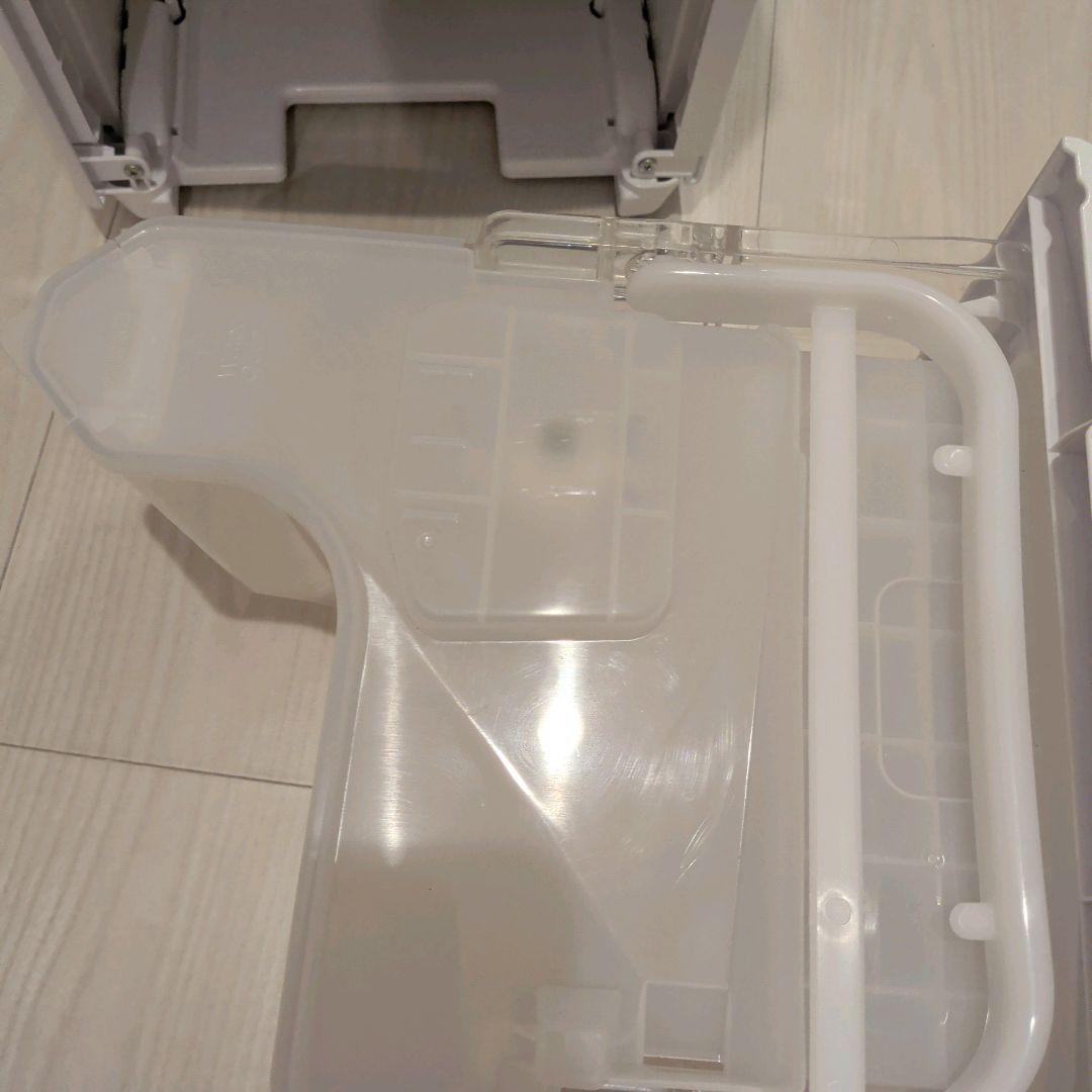 Panasonic ハイブリッド 衣類乾燥 除湿機F-YHTX200 2020年