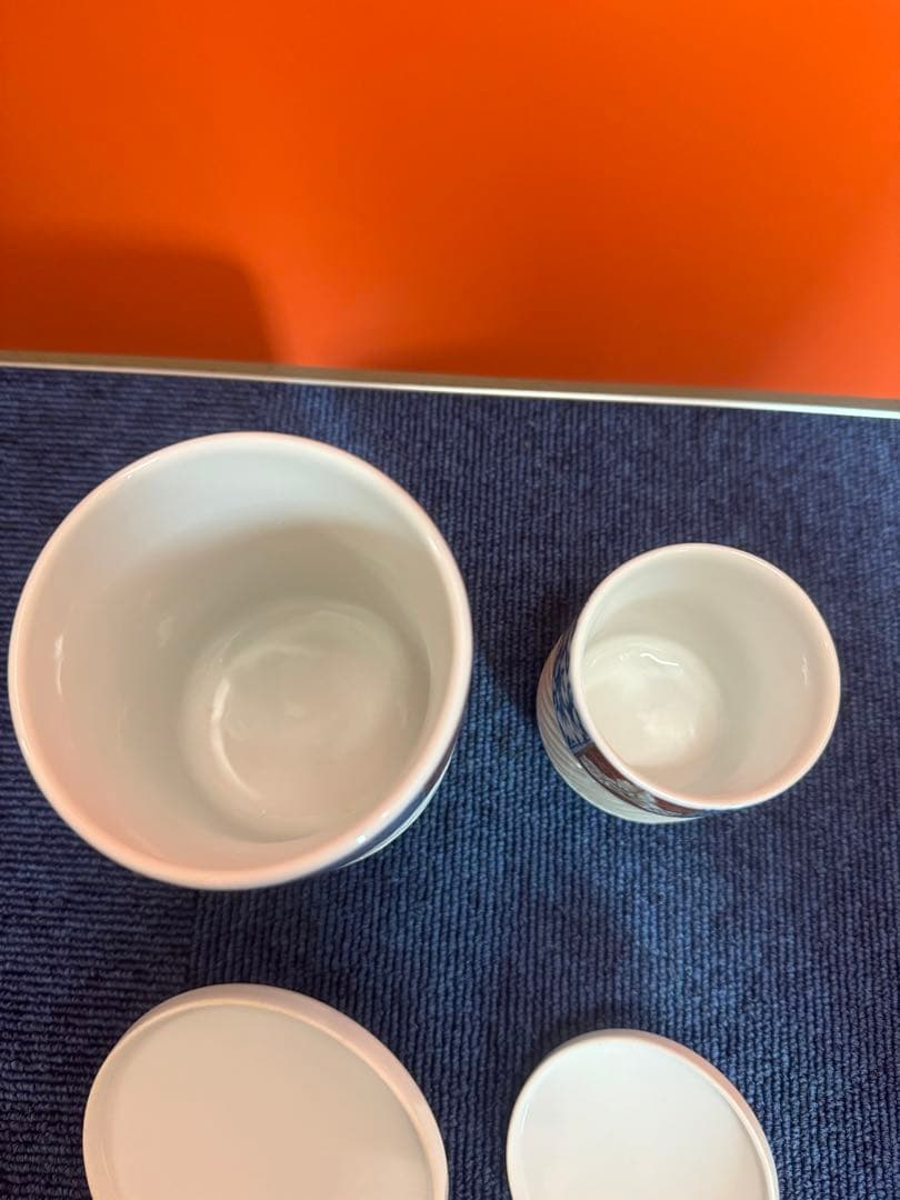 1978 有田焼　西浦琴峰作　白磁篭目焼　湯呑　2客　未使用