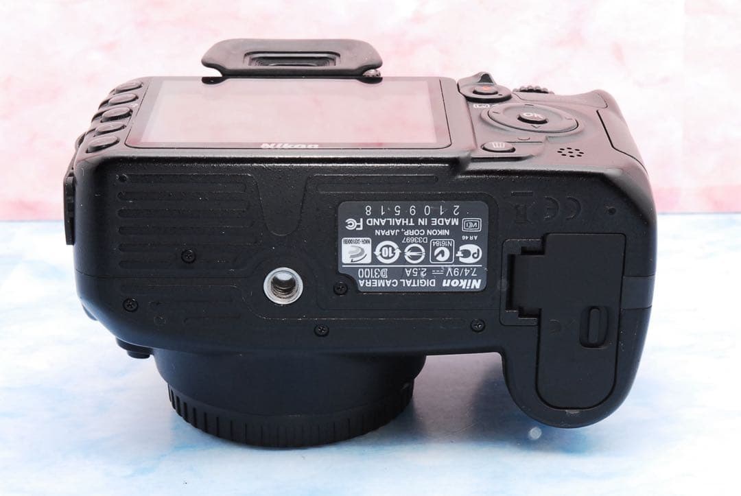 ニコン D3100★初心者向け★手ぶれ補正レンズ付★一眼レフカメラ