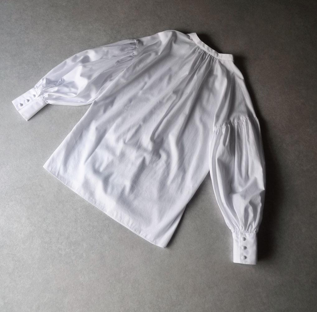 美品 ウィムガゼット 2,5万円 オックス袖ボリュームブラウス ホワイト 500