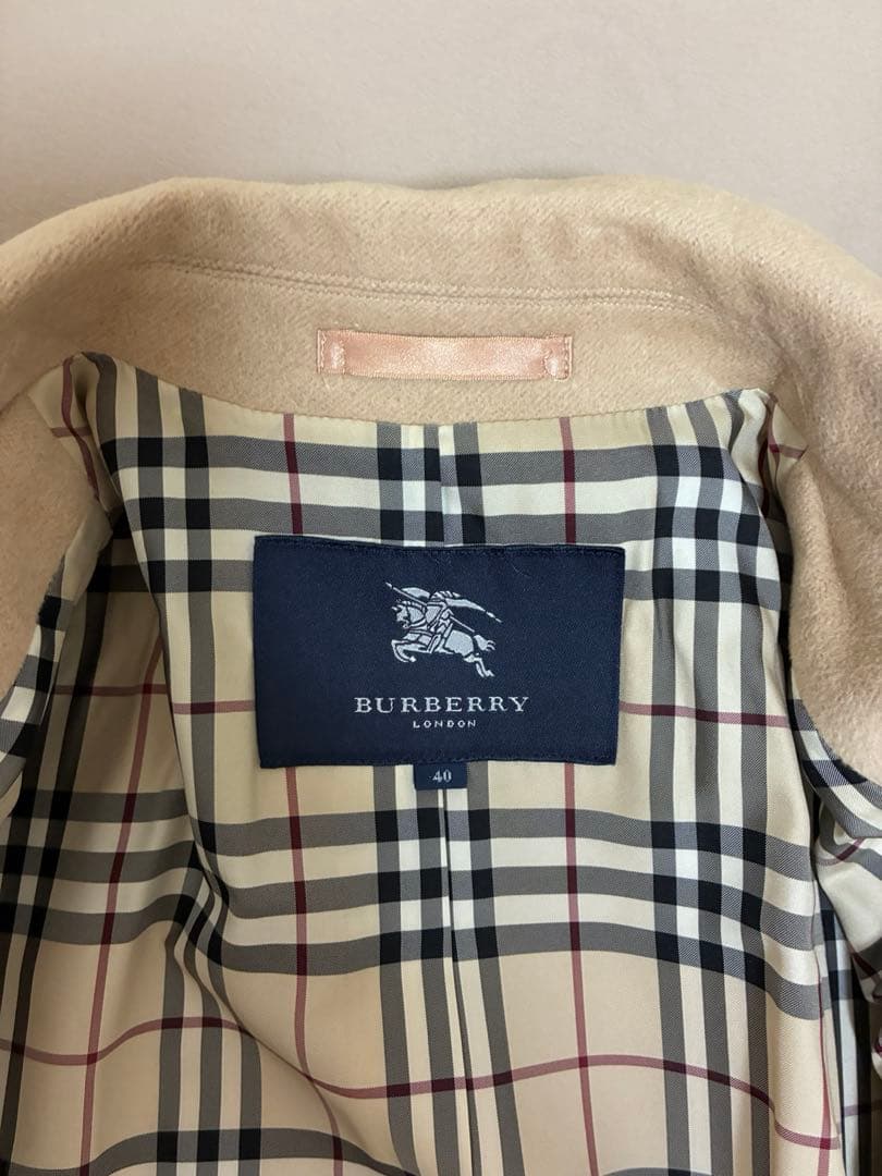 BURBERRY ベージュ ダブルブレストコート