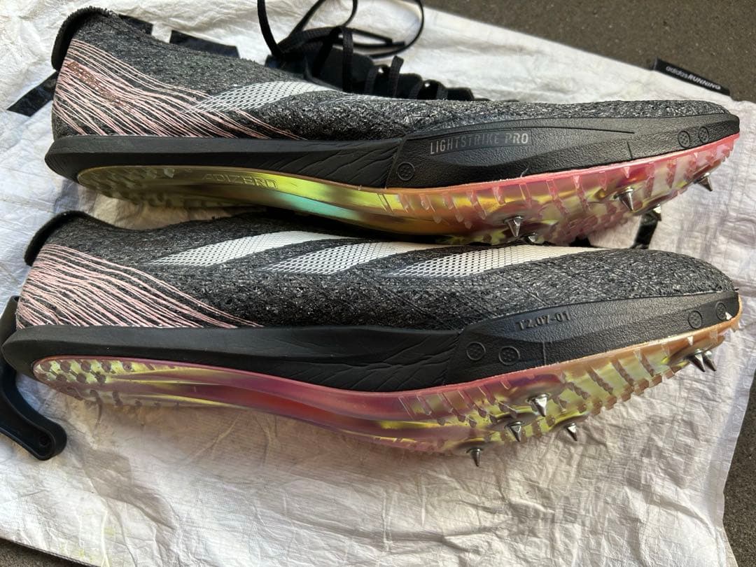 【美品】アディゼロプライムsp3 28.5