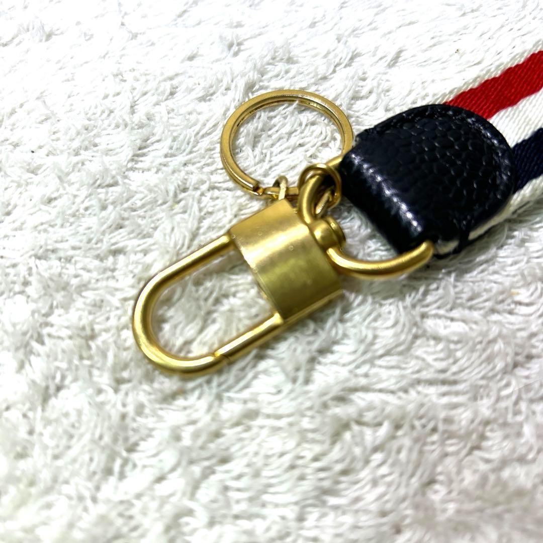 THOM BROWNE トムブラウン トリコロール キーホルダー　バックチャーム