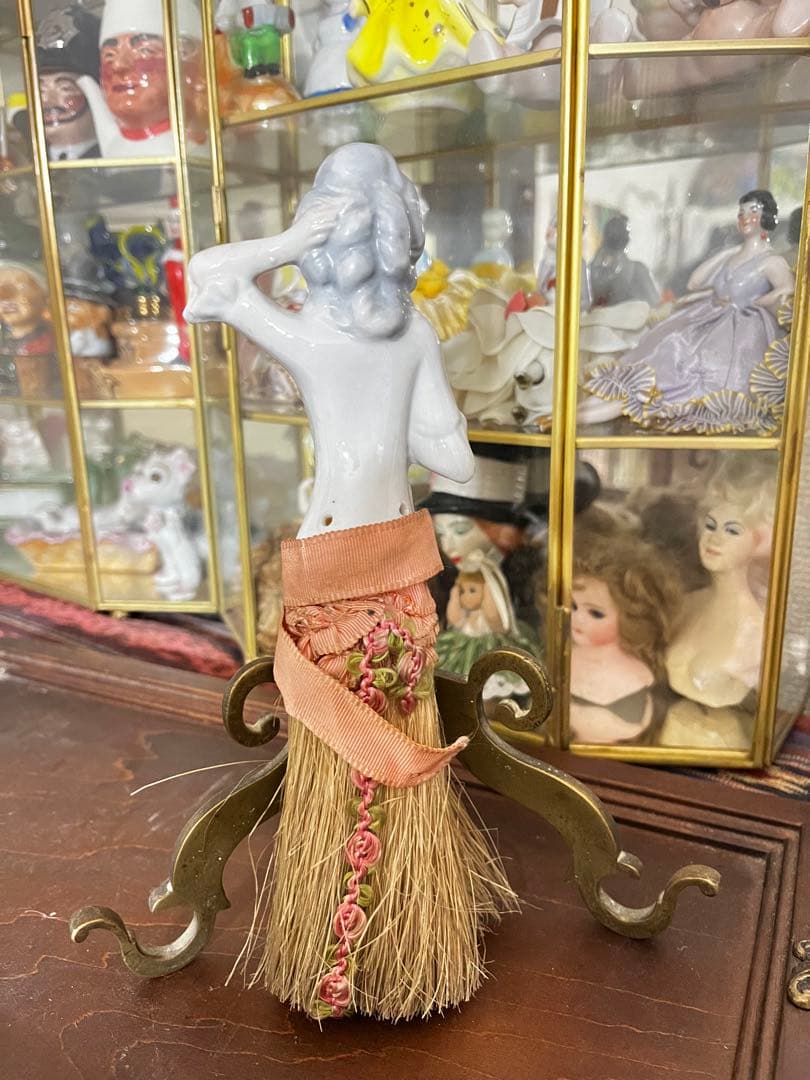 イギリス アンティーク ピンクッション ドール ハーフドール ブラシ　ハケ