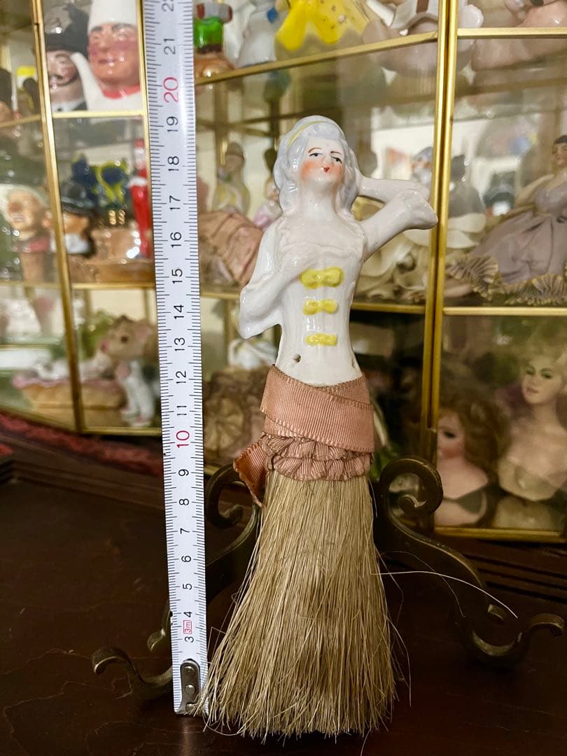 イギリス アンティーク ピンクッション ドール ハーフドール ブラシ　ハケ