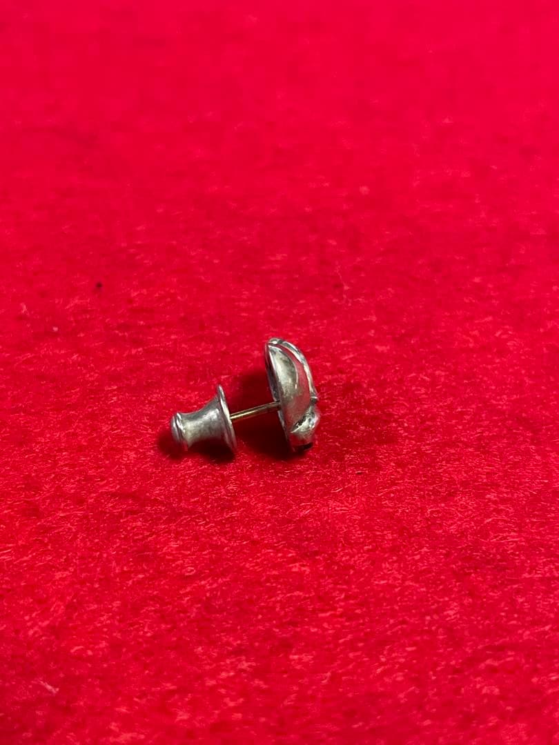 正規品クロムハーツ　ハートピアス