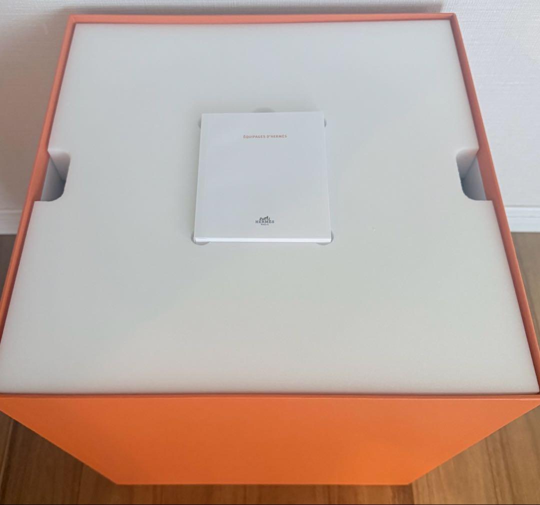 【HERMES】　新品未使用☆スツール/サイドテーブル　ナチュラルカラー