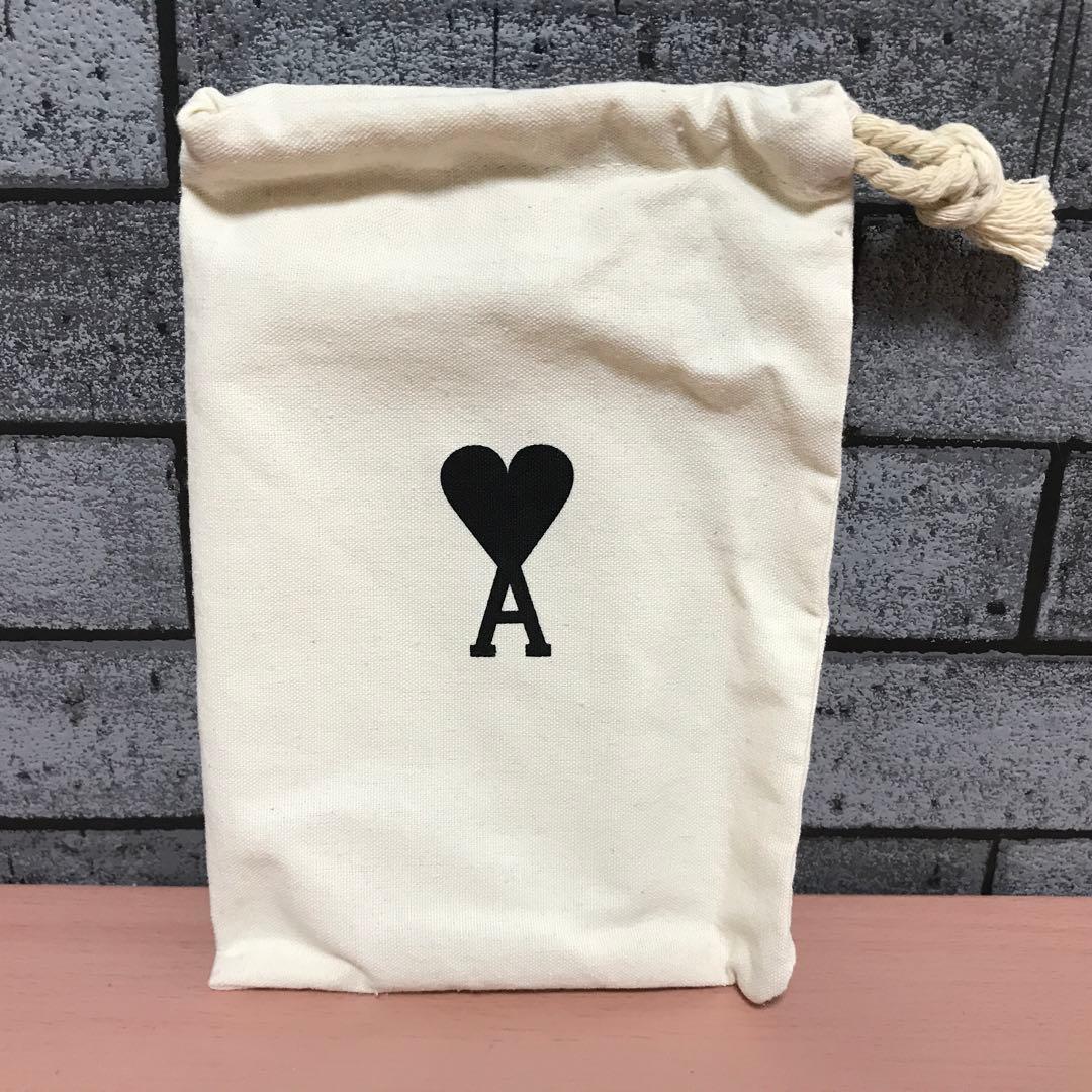 AMI ALEXANDRE MATTIUSSI iPhone14Proケース