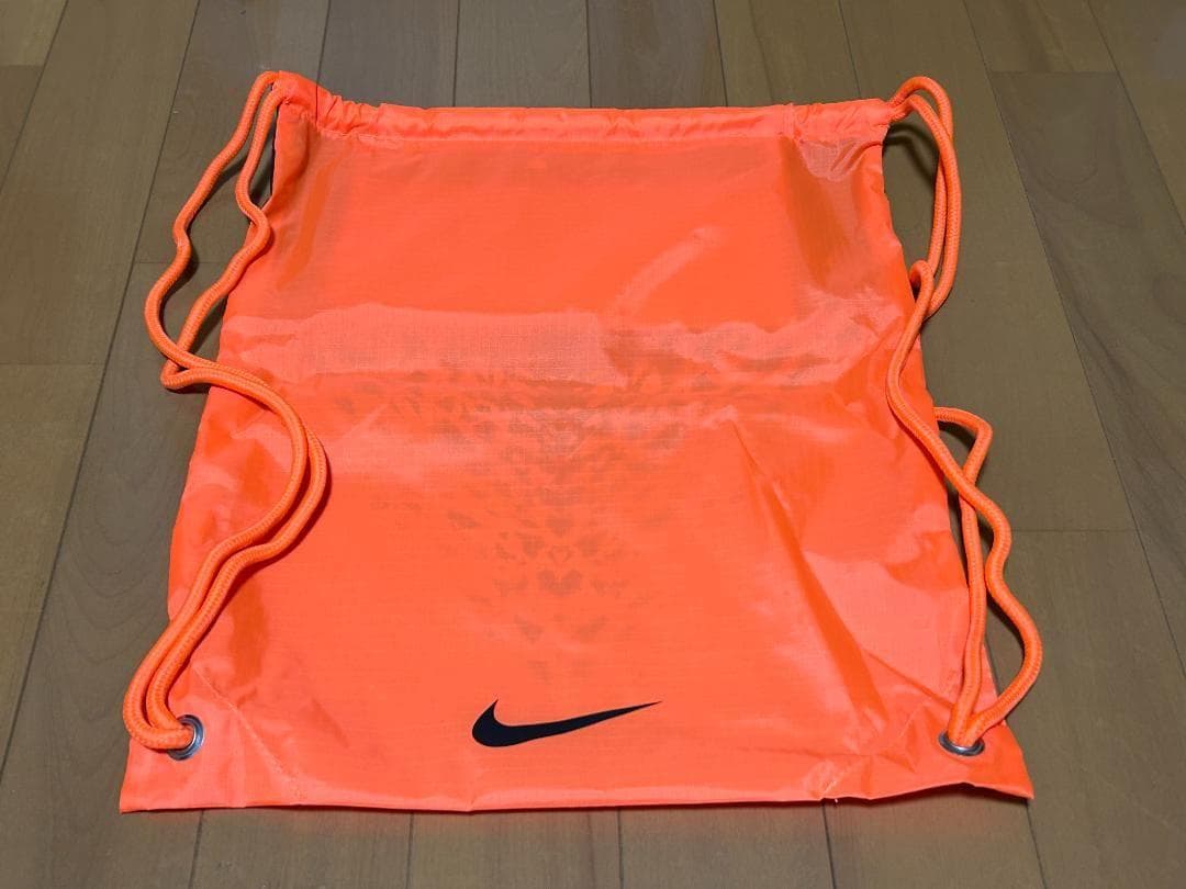 新品 サッカースパイク ナイキ ハイパーヴェノム フィニッシュ HG 24.0