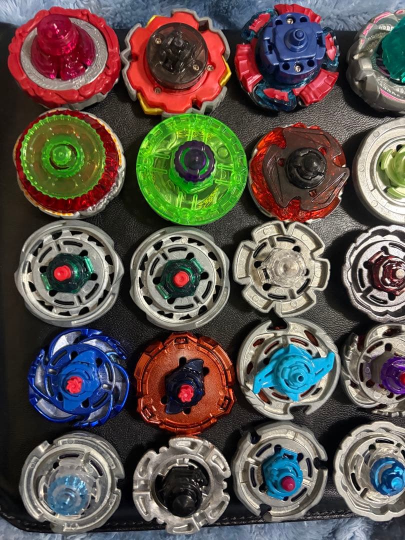 S*)様 メタルファイトベイブレード　まとめ売り　ケース付き