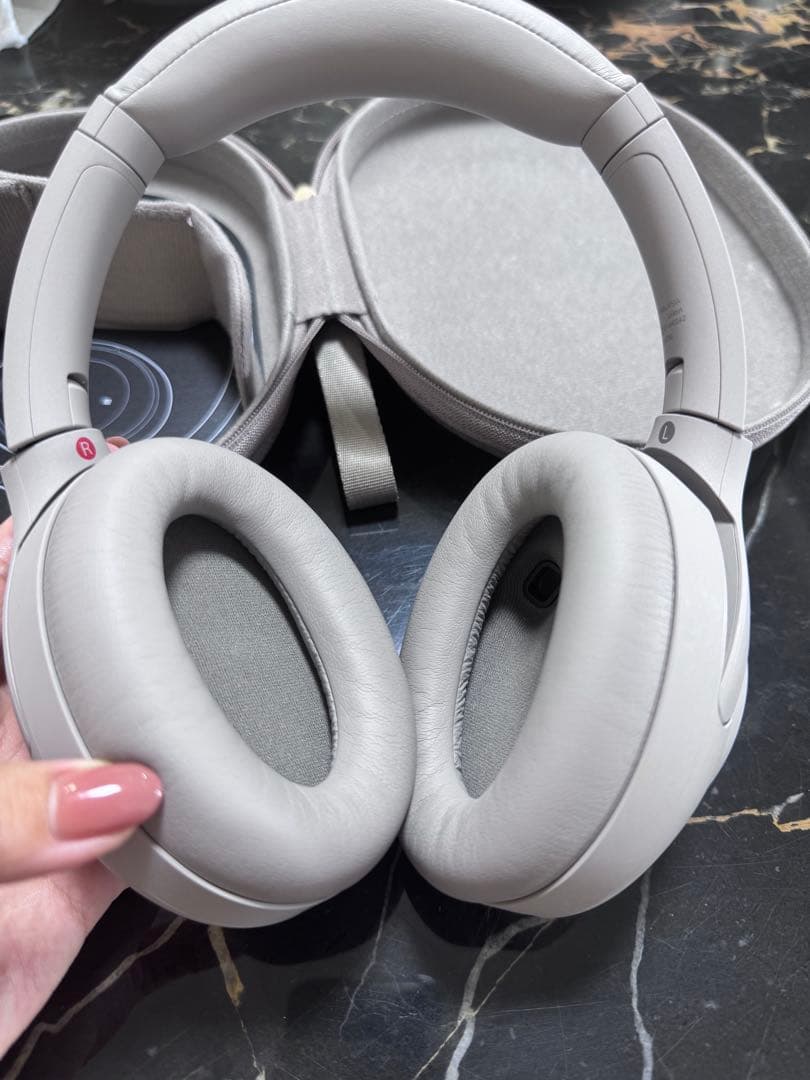 SONY ソニー WH-1000XM4 ワイヤレスヘッドホン