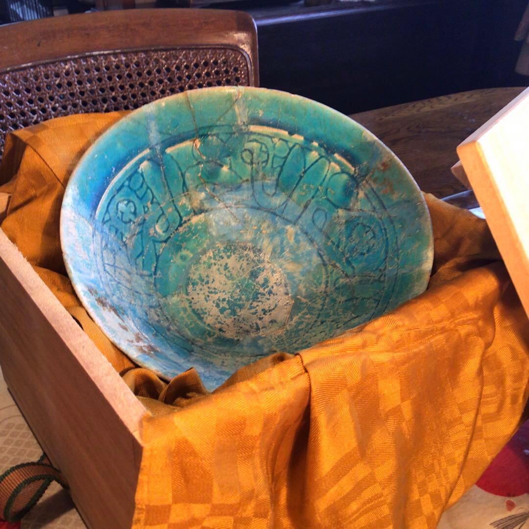 A767 ペルシャ古陶 古代波斯 青釉刻文黒線描　銀化鉢 発掘出土品（箱付）