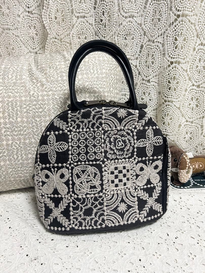 51016Aミナペルホネンハンドメイド おすましブガッティS