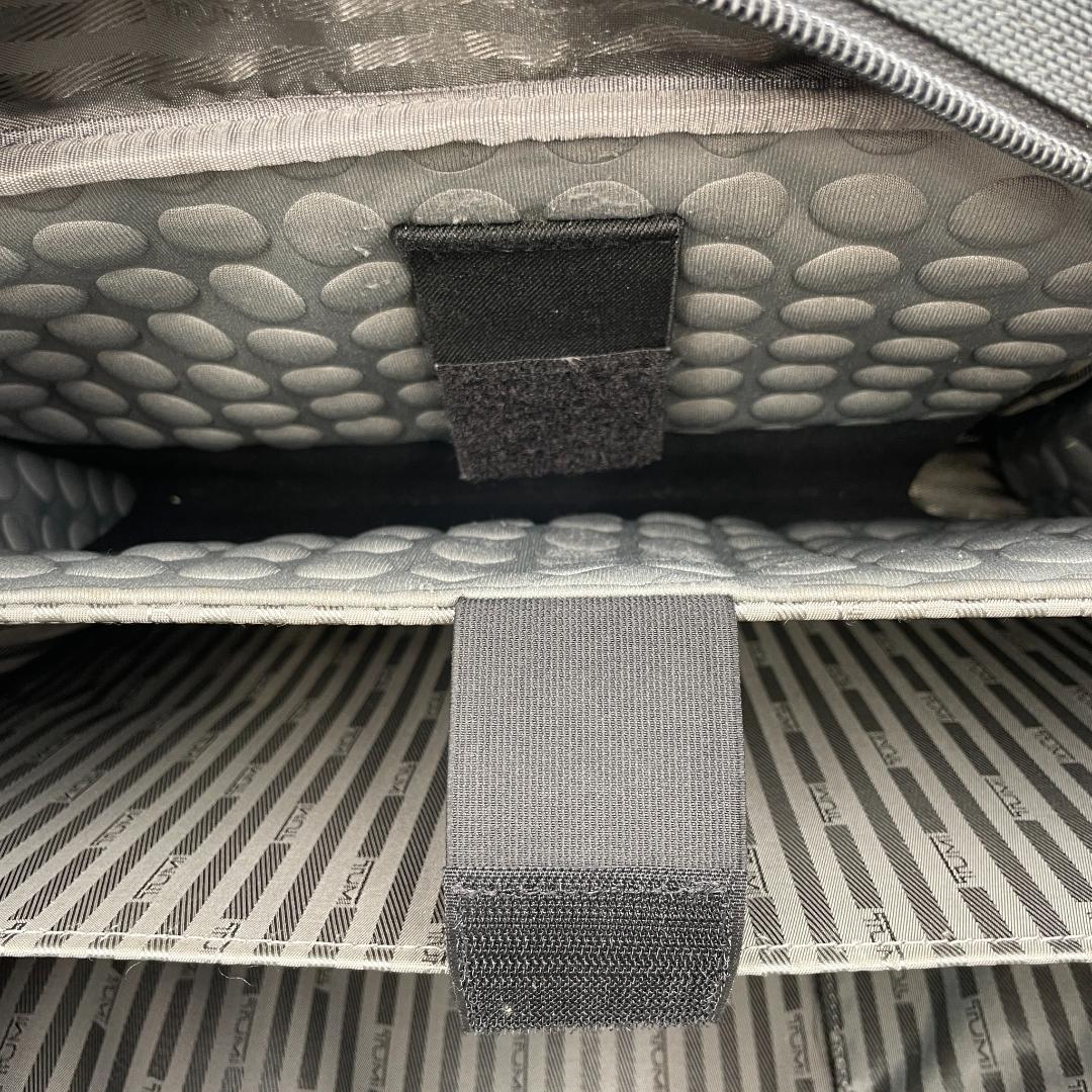 良品 TUMI ビジネスバッグ ナイロン ブラック エクスパンダブル