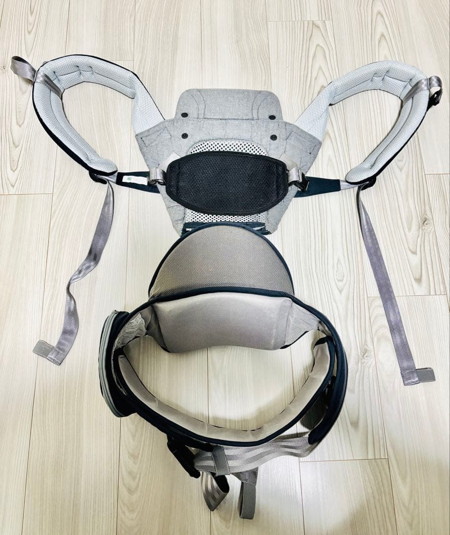 【美品 箱つき】ミキハウス×ポグネー ベビーキャリア 抱っこひも