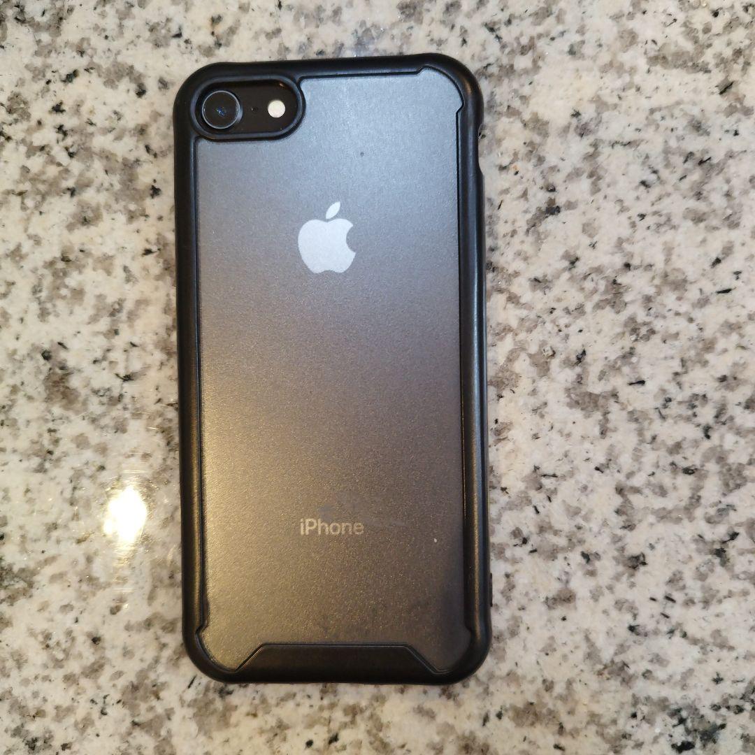 Apple iPhone 8 スペースグレー 本体　美品　SIMフリー