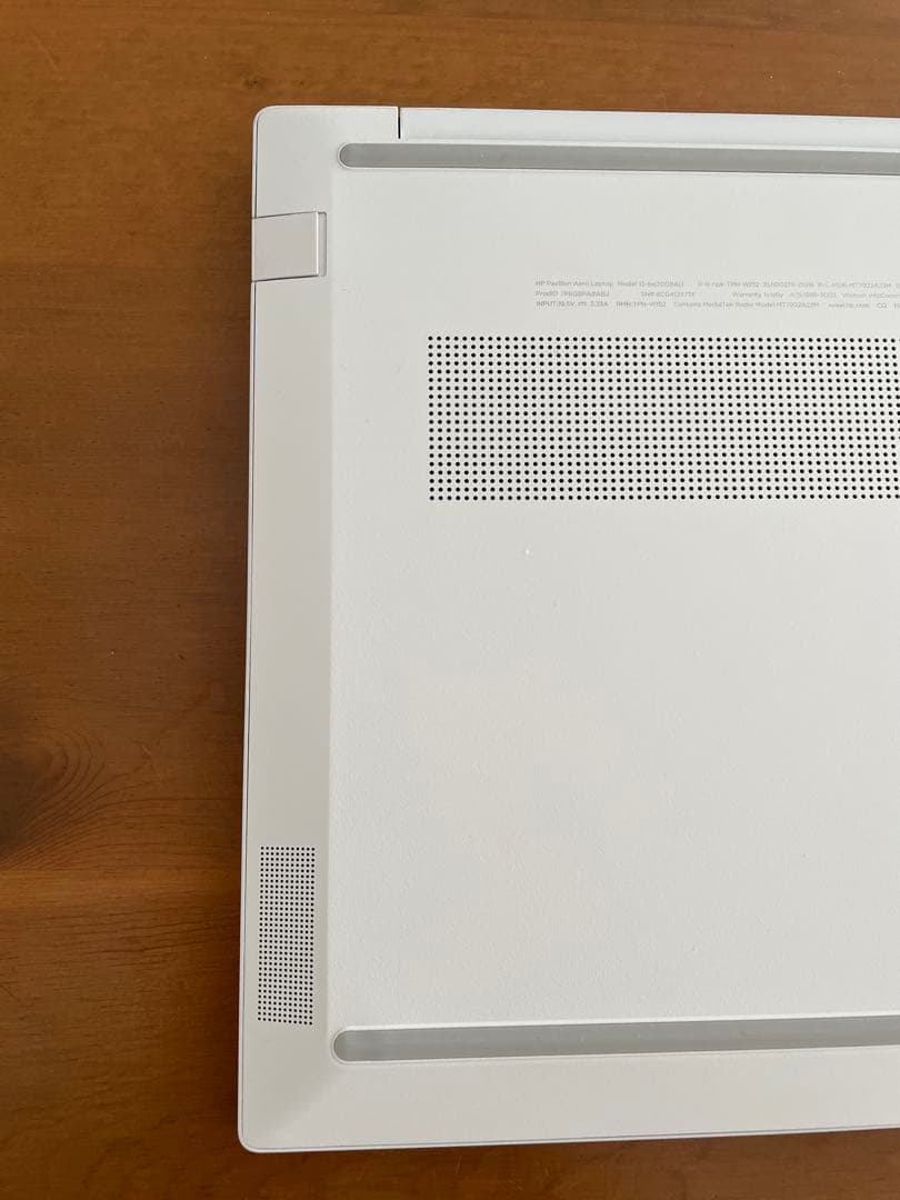 【値下げです❗️】HP Pavilion Aero 13 ホワイト