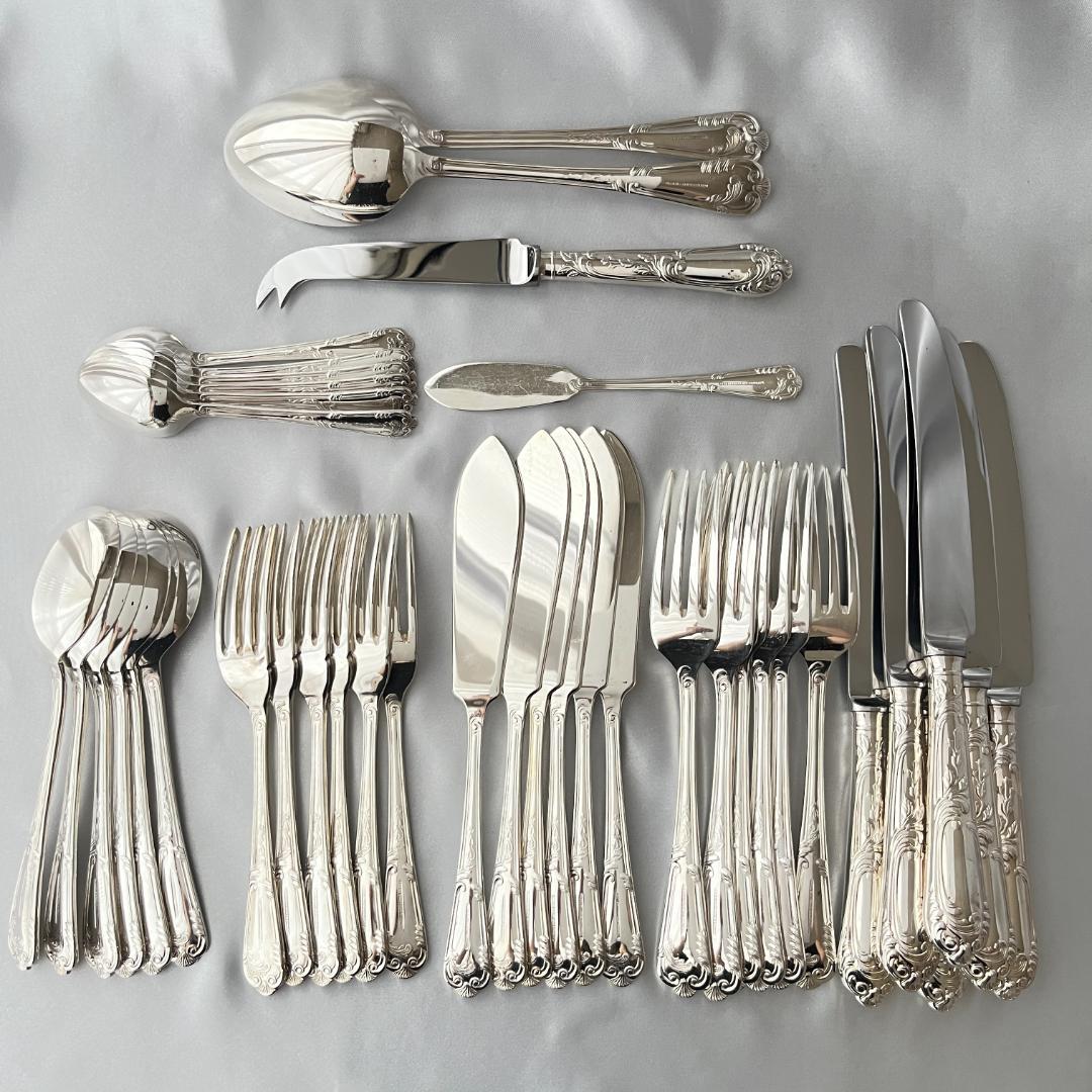 【Hugh Foulerton】ディナーセット 6名用40本組 サーバー付