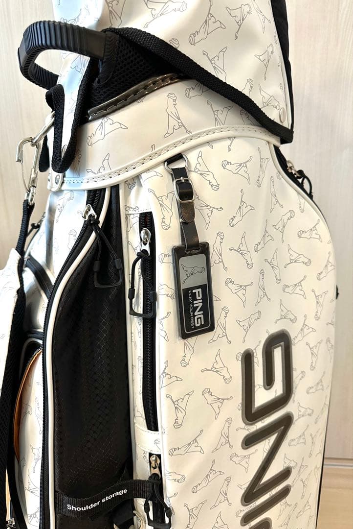 新品／未使用品｜PINGピン｜ゴルフキャディバッグ 9型ホワイト／ブラック