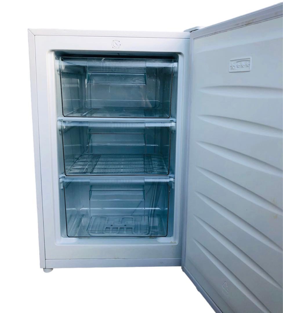 三ツ星貿易　2020年製 電気冷凍機 MB-92A