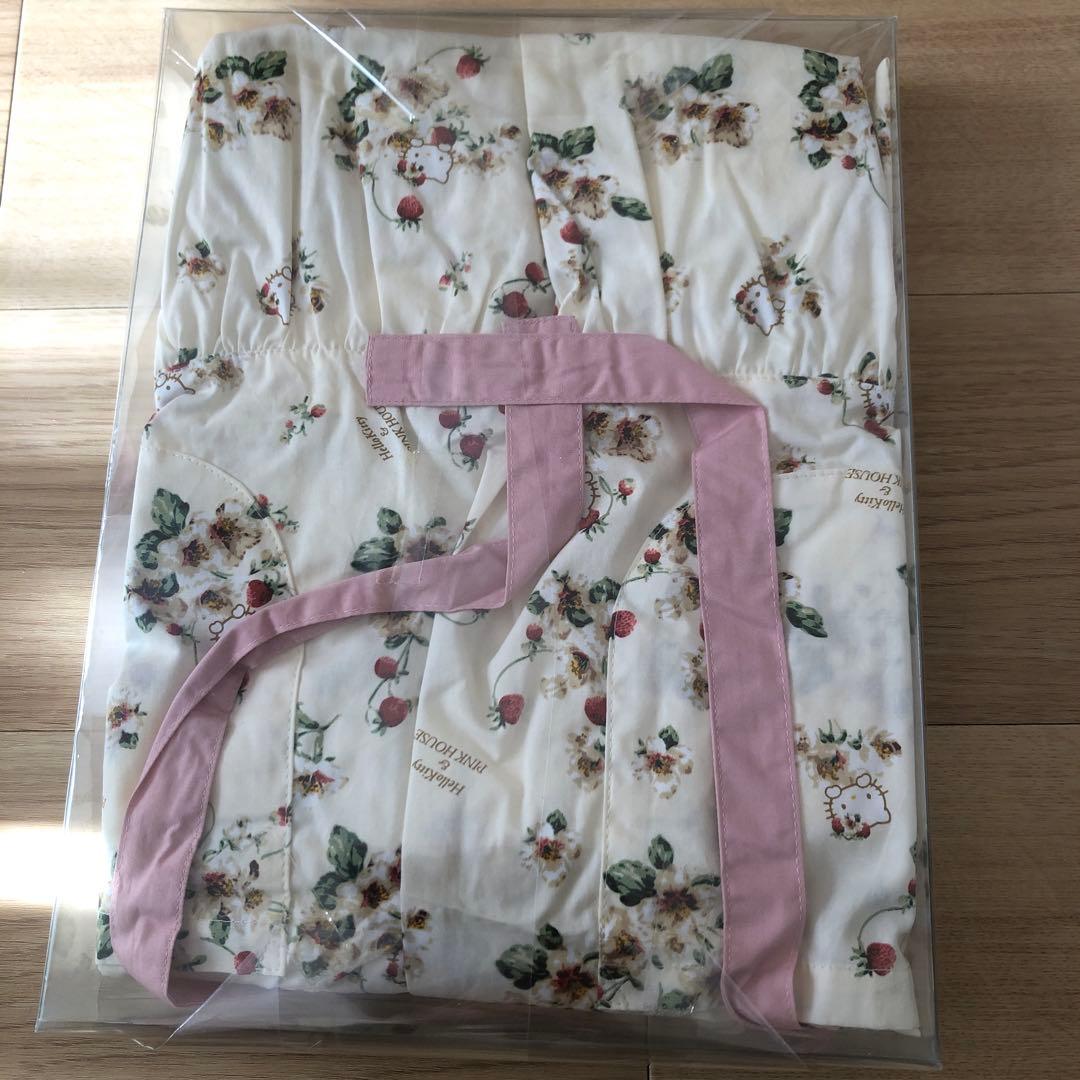 ピンクハウス　いちご柄　キティエプロン　ポーチ付き