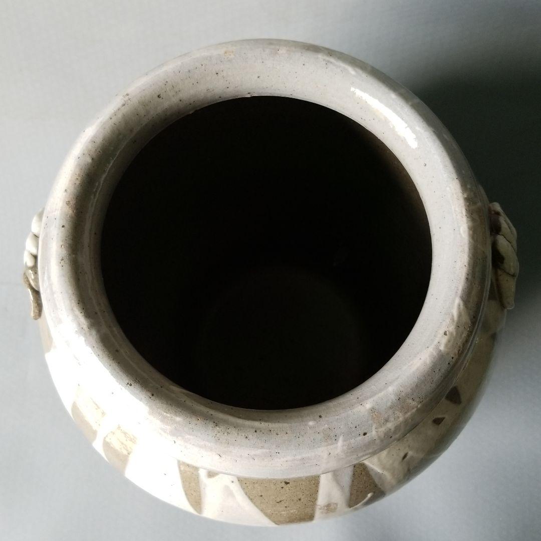 信楽焼傘立て  壺型白流し耳付き 高さ４４cm