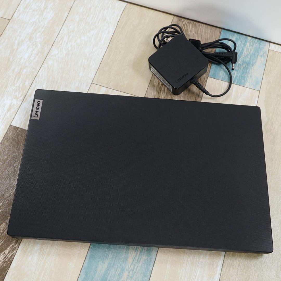 使用感わずかな極美品✨１０コアの１２世代ｉ５に超高速ＳＳＤ＆１６Ｇメモリ✨ＦＨＤ