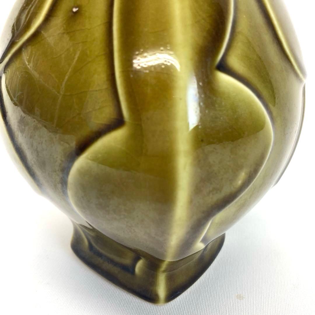 オリーブグリーン 陶器 花瓶【ヴィンテージ】