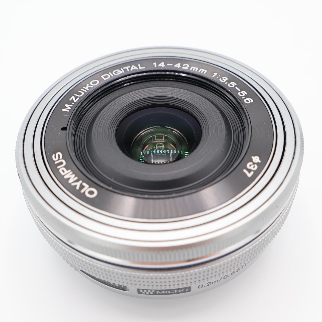 ❤️オリンパス 電動パンケーキズームレンズ❤️シルバー