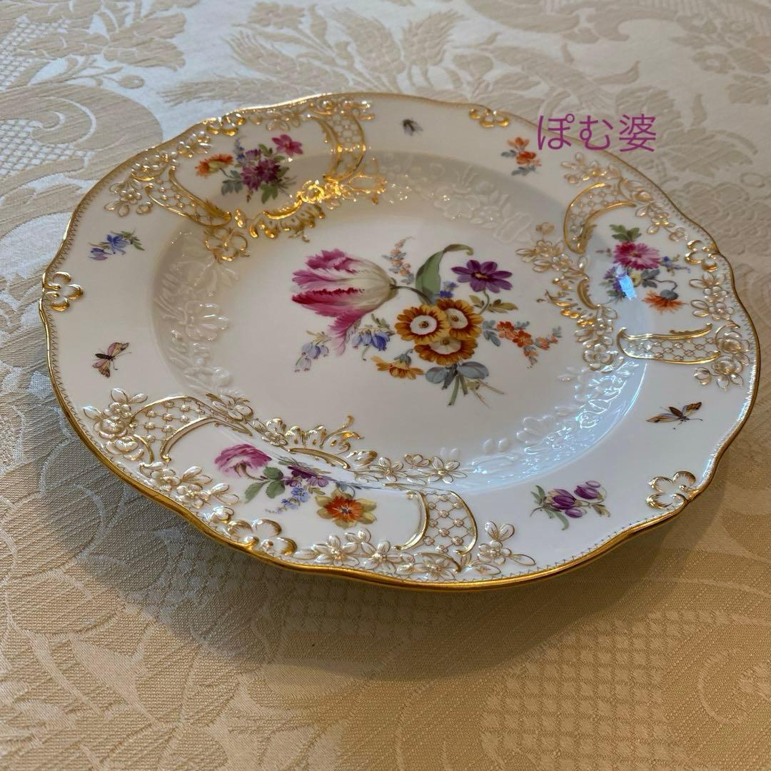 【古マイセン】金彩 花絵皿「ノイマルセイユ／フラワーブーケと昆虫」2枚