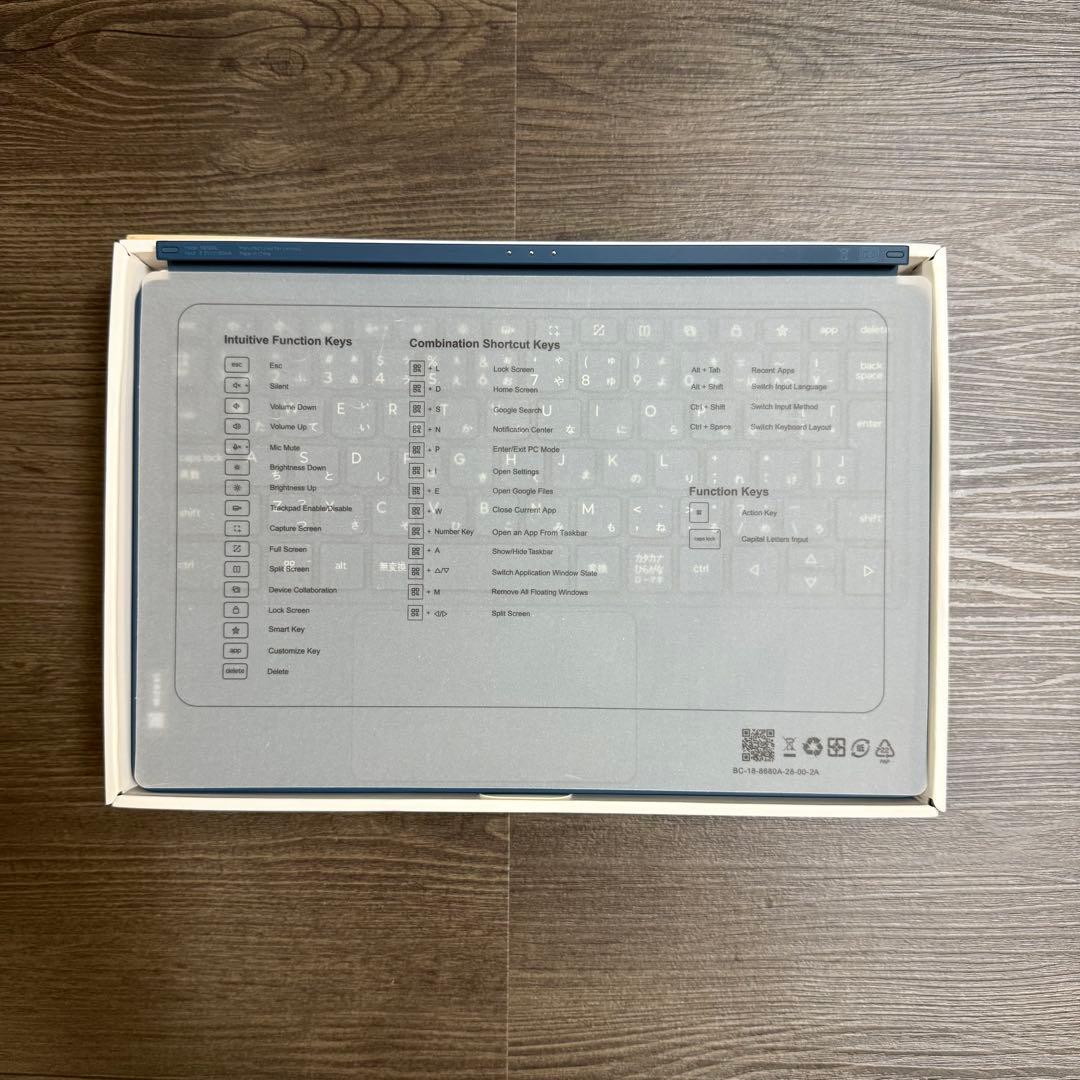 Lenovo Yoga Tab Plus + ペン + キーボード