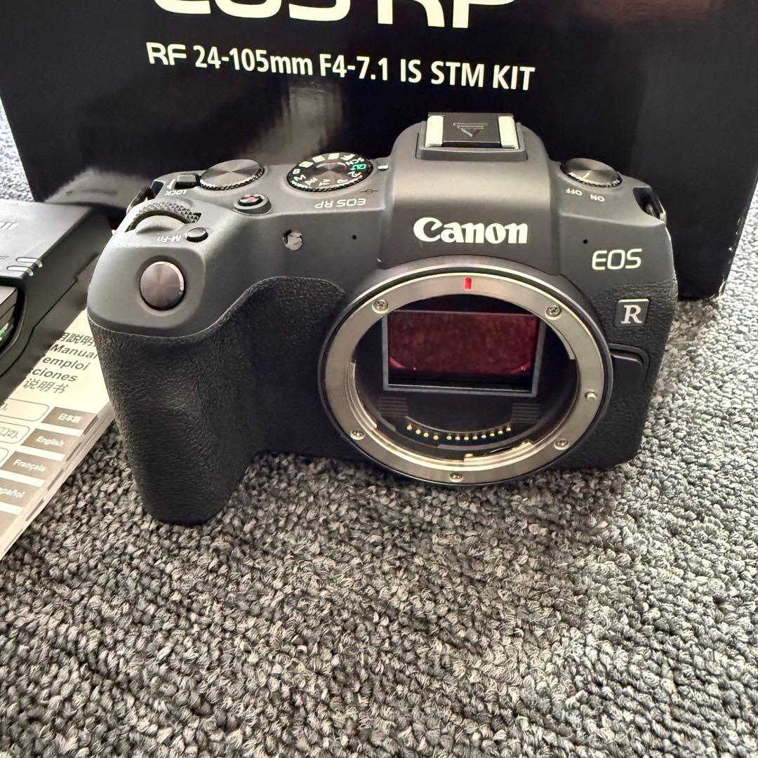 【極美品】EOS RP フルサイズ ミラーレス一眼