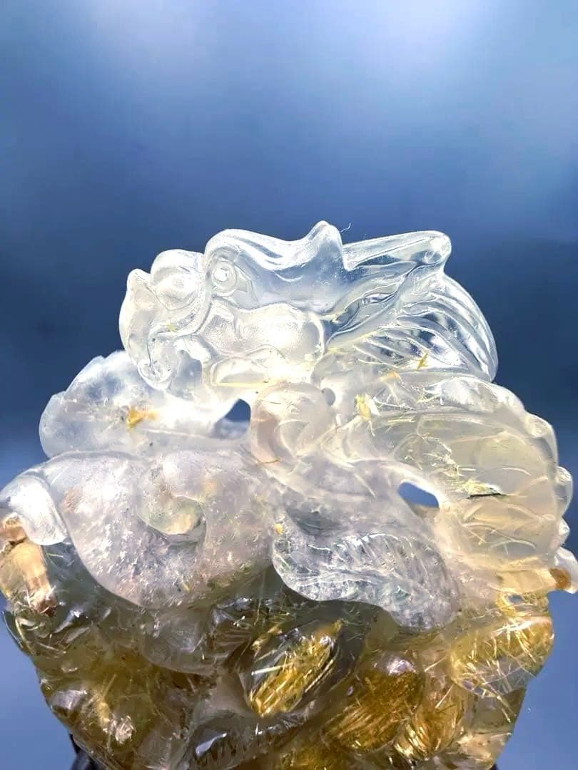 タイチンルチルクォーツ神龍の天然石彫り物