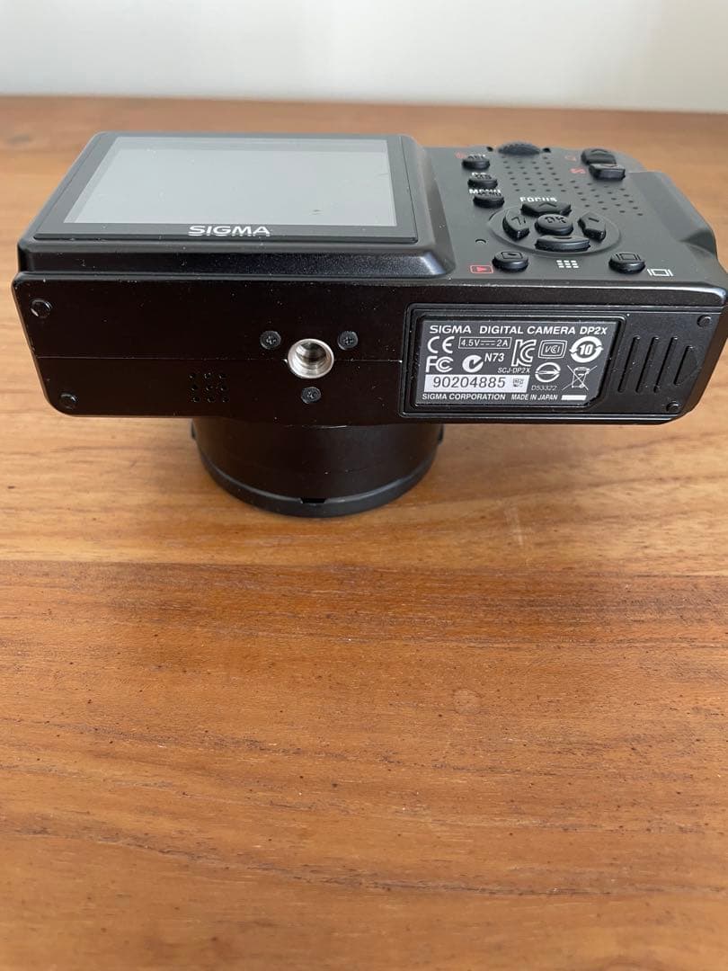 デジタルカメラ SIGMA DP2X
