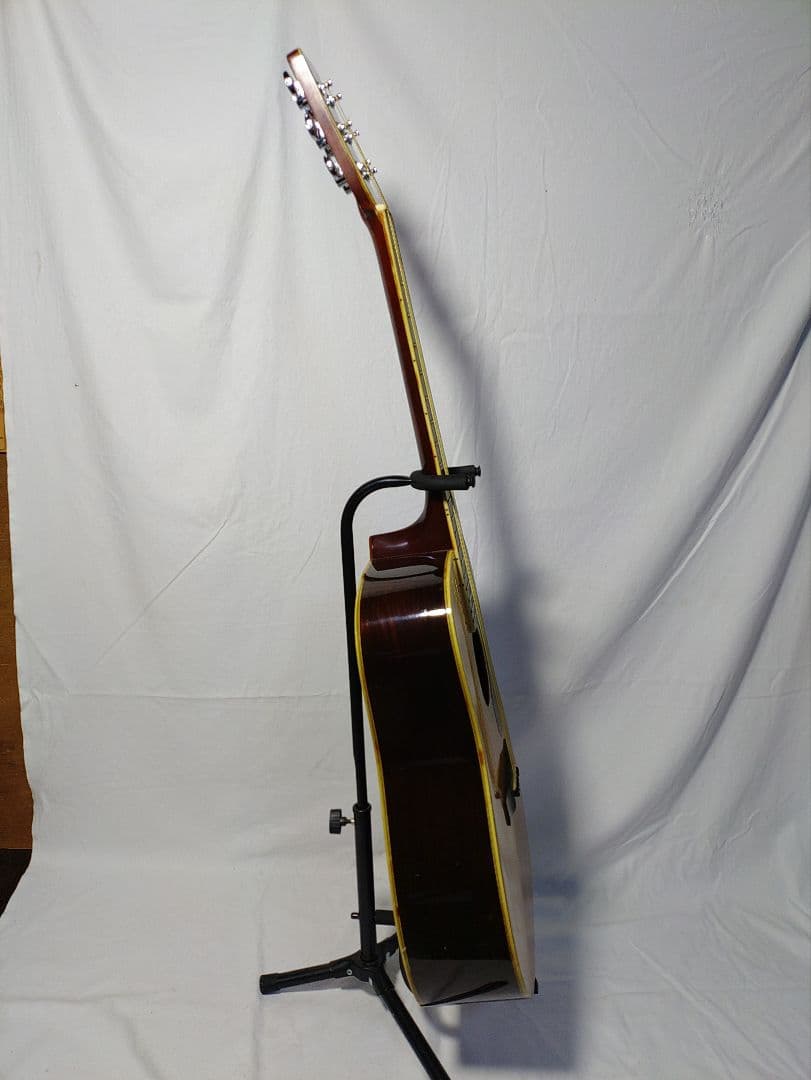 Morris 　TF　 W-80　 製造年不明 　　シリアルNo.1006