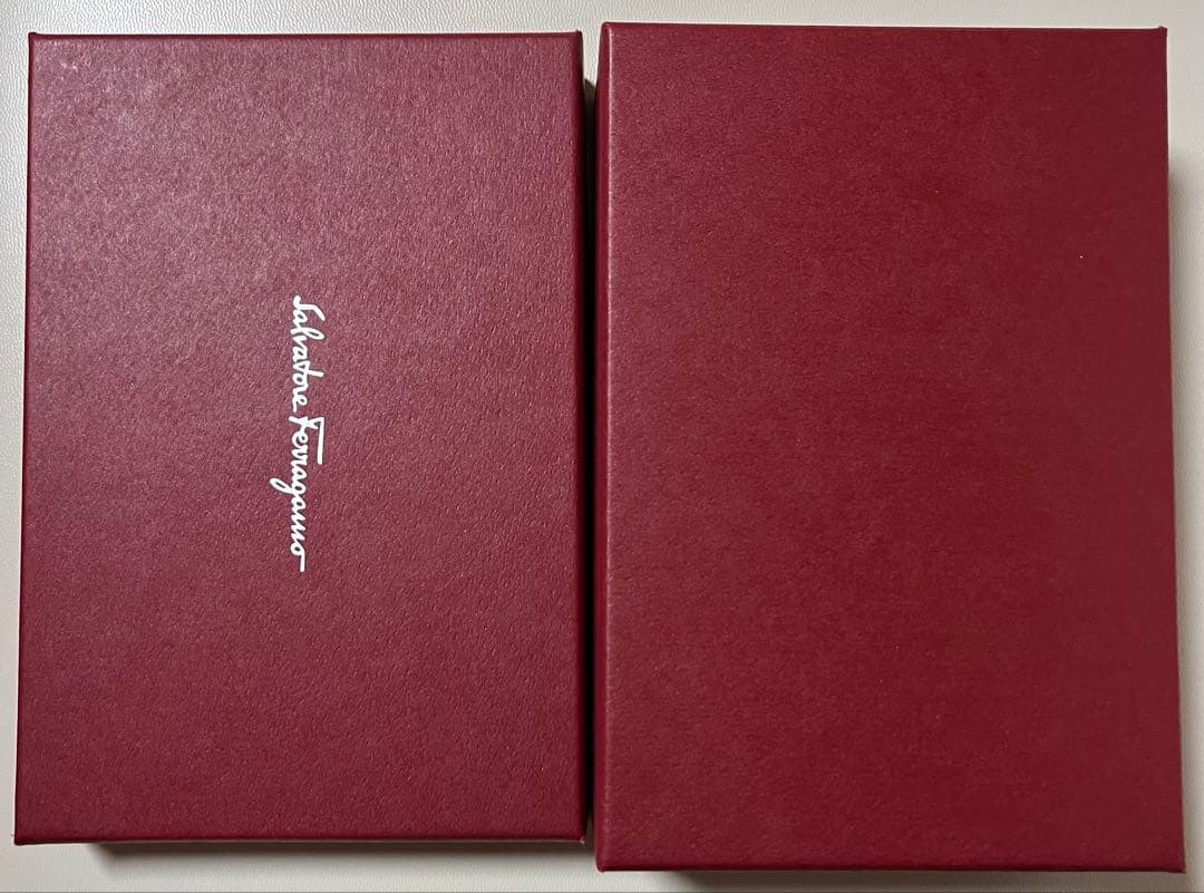 Salvatore Ferragamo iPhoneケース ベージュ/ブラック