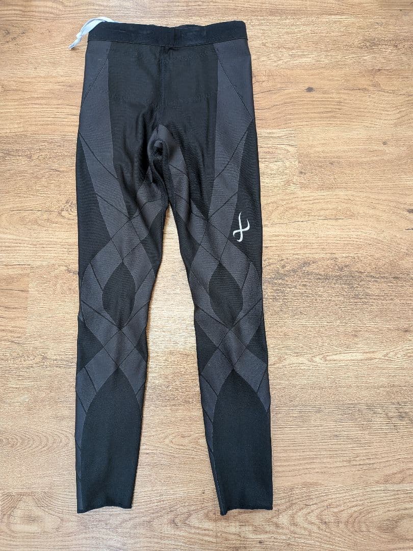 CW-X　ウイメンズタイツ　新品未使用