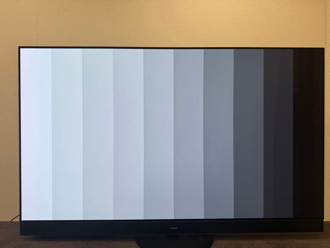 Panasonic 有機ELテレビ TH-65LZ2000（65インチ）