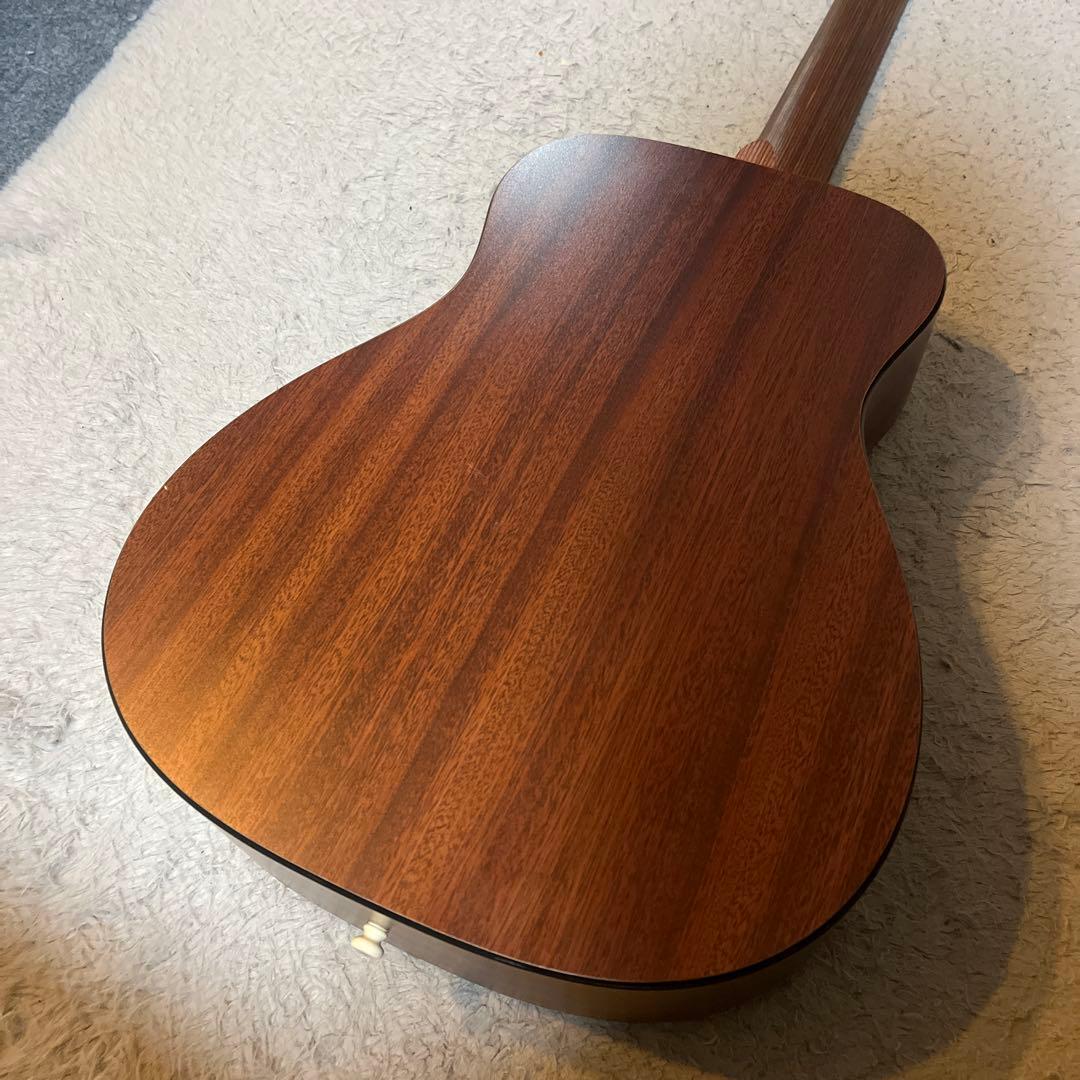 C.F. Martin & Co. LX1 アコースティックギター