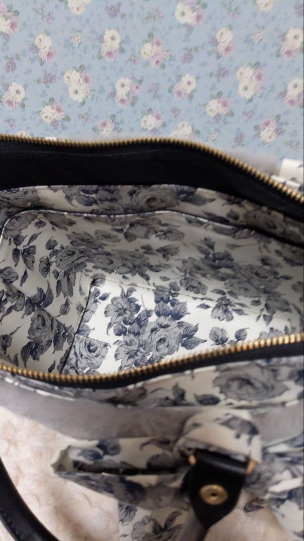 リバティ　カーライン　グレー　フェイクファー　リボントート